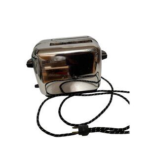 Vintage Electric Toaster 2 slices.  Retro, Metal, Decor Not Tested
